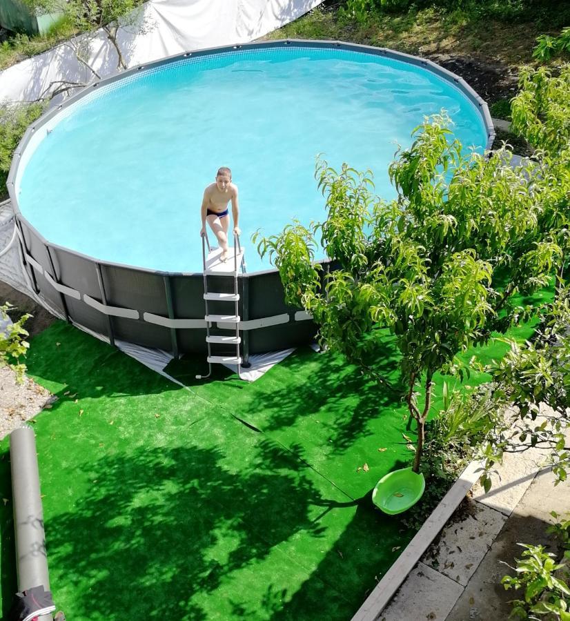 Orhidea Guest House Gagra Dış mekan fotoğraf